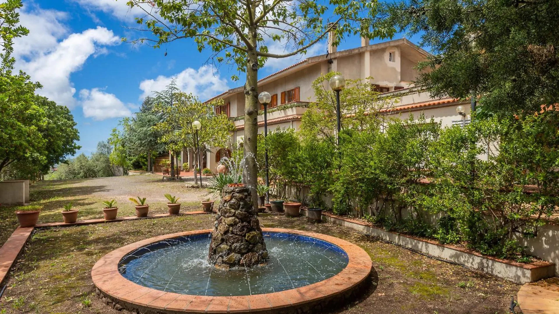 펜션 Meravigliosa Villa In Collina Scano Montiferro 이탈리아
